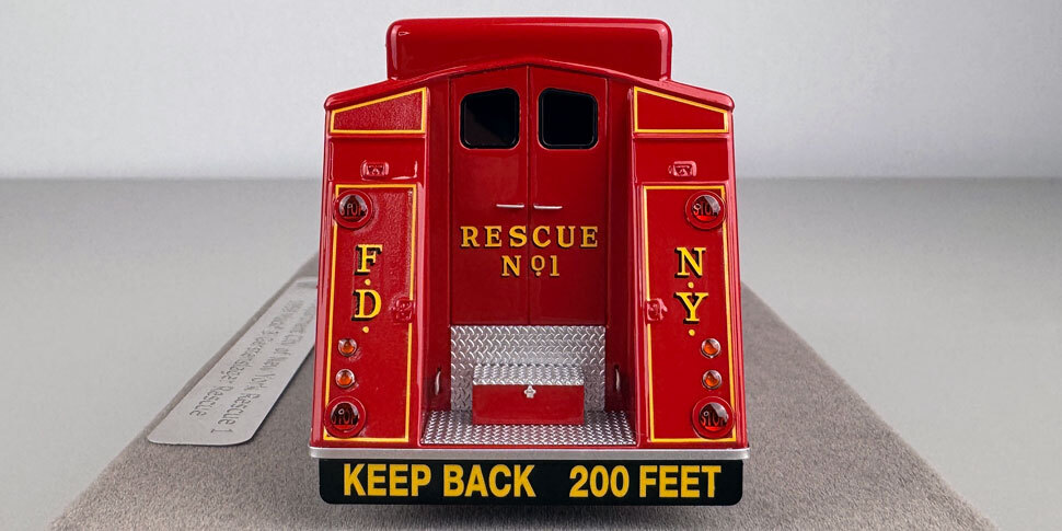 Closeup pictures of the FDNY 1959 Mack B/Gerstenslager Rescue 1 scale model