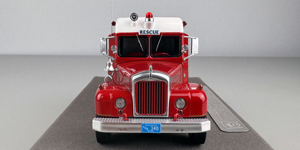 Order your Boston 1964 Mack B/Gerstenslager Rescue scale model today!