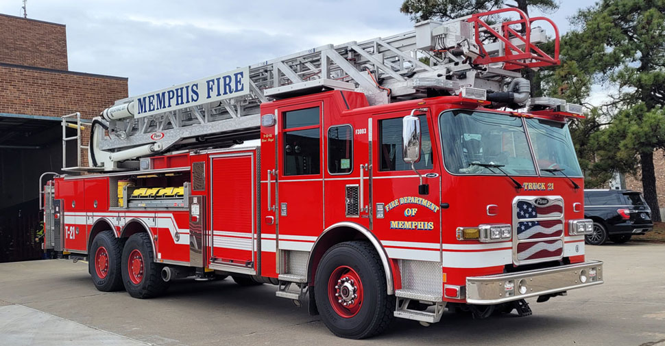 Memphis Fire Department Pierce Arrow XT Truck 21