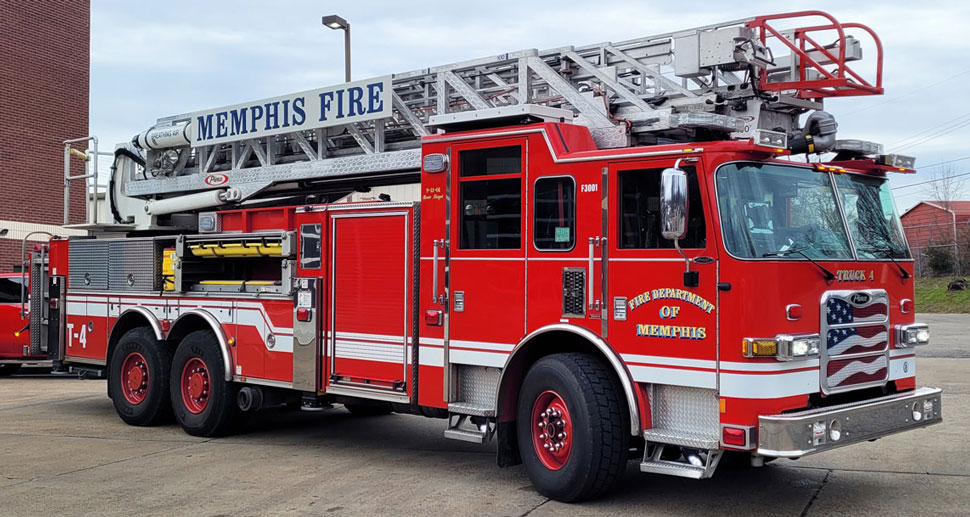 Memphis Fire Department Pierce Arrow XT Truck 4