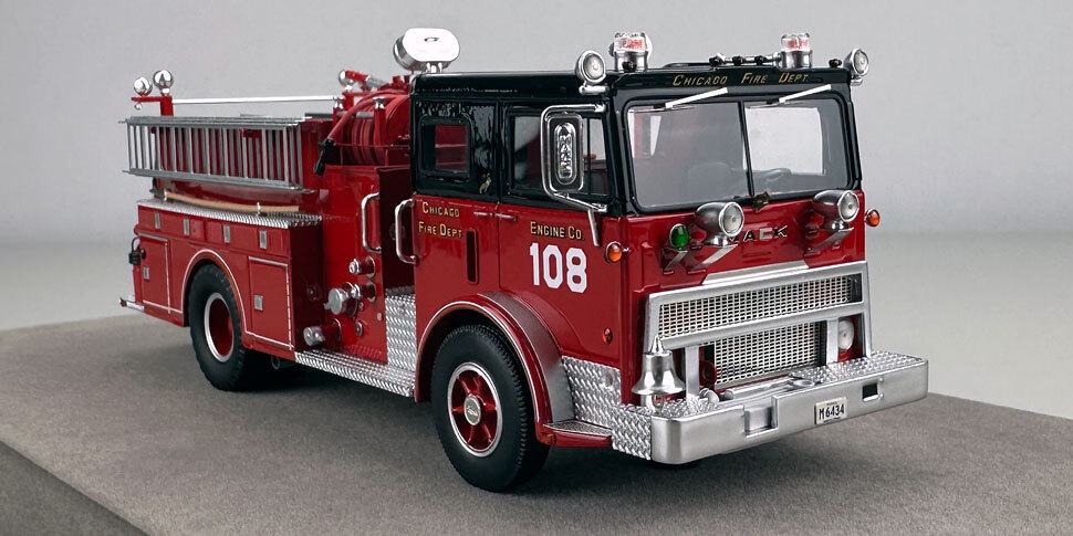 1:50 scale Chicago 1974 Mack MB Engine Co. 108