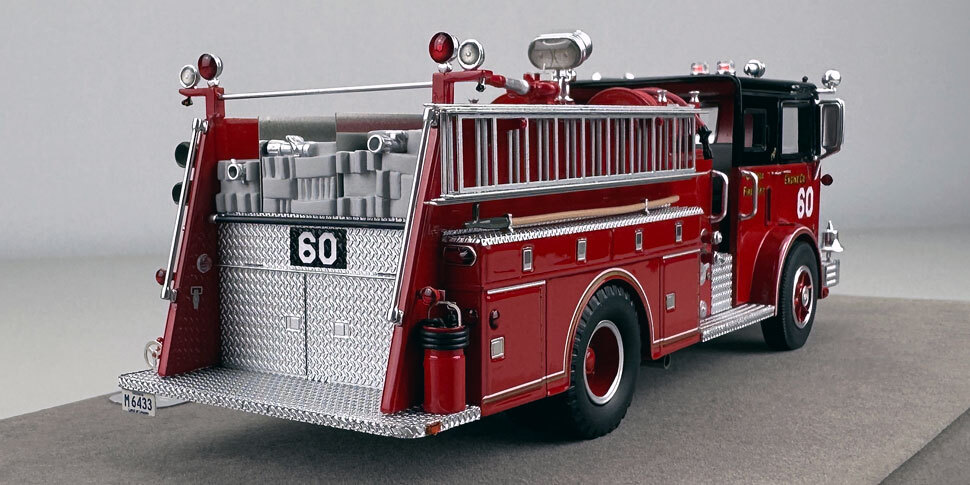 1:50 scale Chicago 1974 Mack MB Engine Co. 60