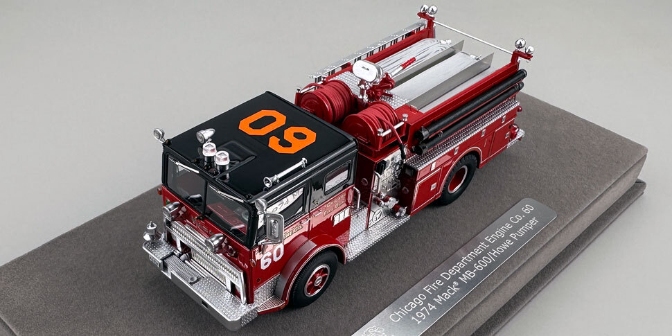 1:50 scale Chicago 1974 Mack MB Engine Co. 60