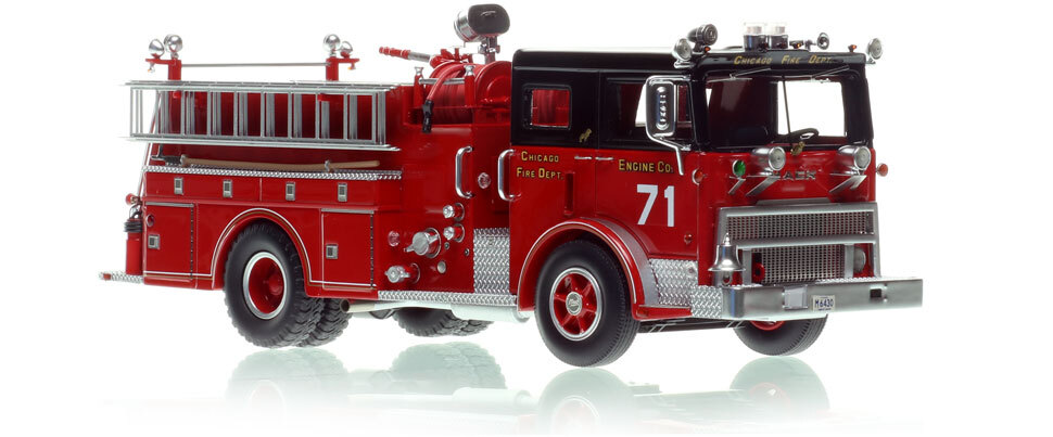 1:50 scale Chicago 1974 Mack MB Engine Co. 71