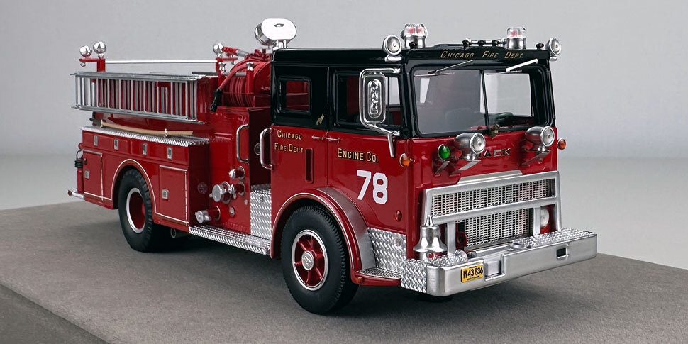 1:50 scale Chicago 1974 Mack MB Engine Co. 78