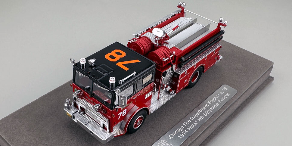 1:50 scale Chicago 1974 Mack MB Engine Co. 78