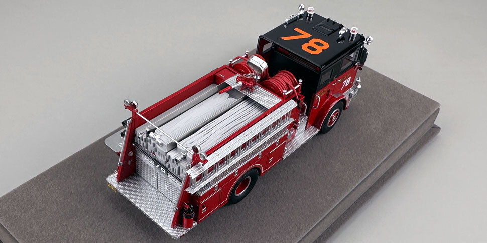 1:50 scale Chicago 1974 Mack MB Engine Co. 78