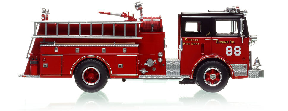 1:50 scale Chicago 1974 Mack MB Engine Co. 88