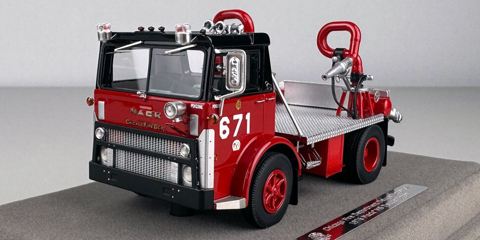 1:50 scale Chicago 1976 Mack MB Deluge Wagon 671