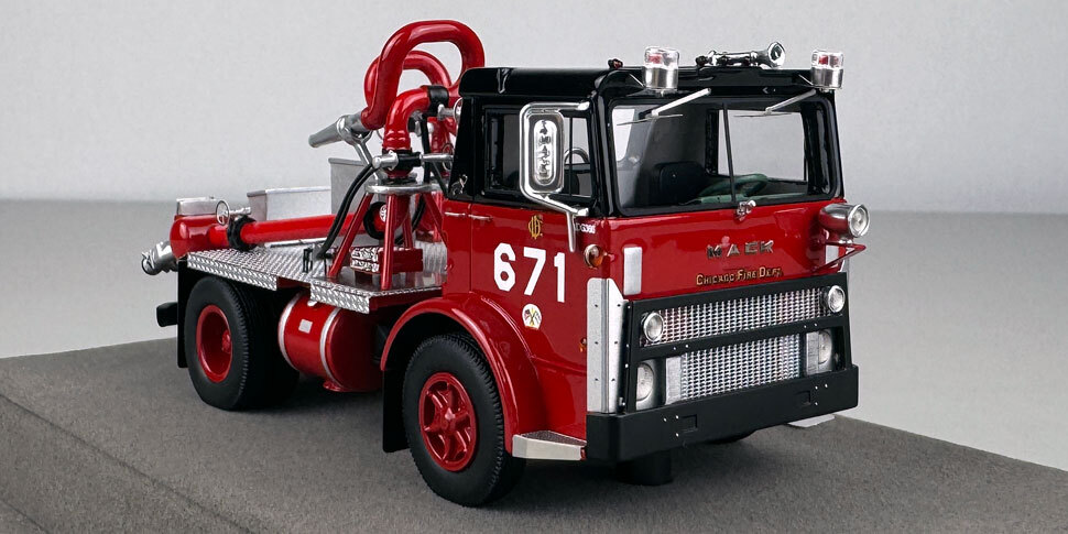 1:50 scale Chicago 1976 Mack MB Deluge Wagon 671