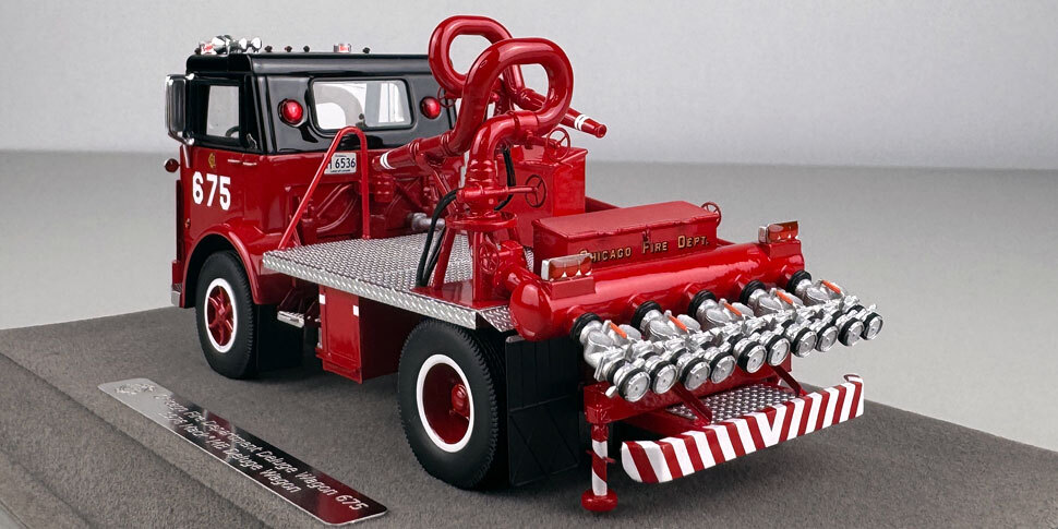 1:50 scale Chicago 1976 Mack MB Deluge Wagon 675