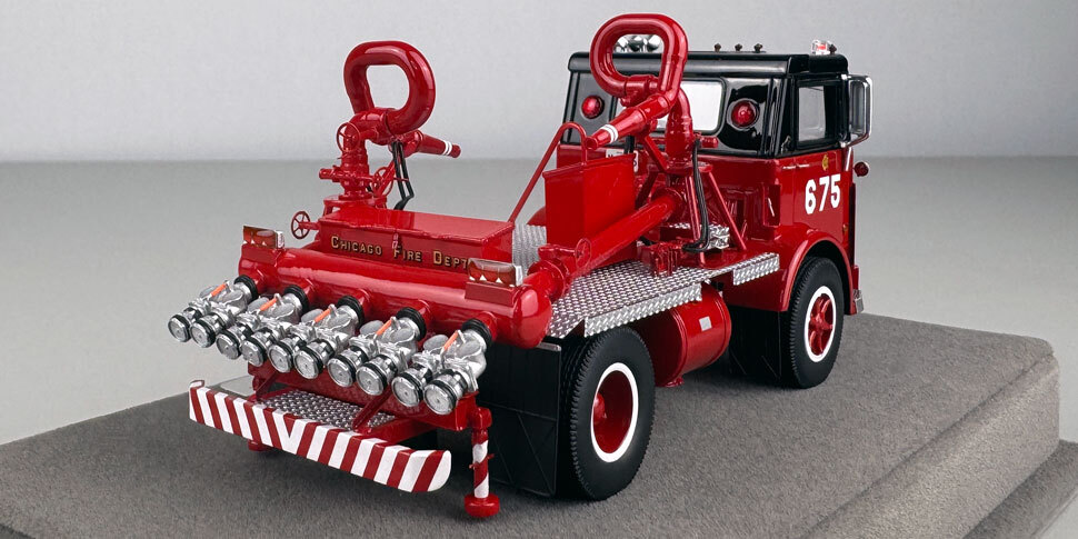 1:50 scale Chicago 1976 Mack MB Deluge Wagon 675