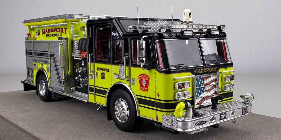 Massport Fire-Rescue 2005 Pierce Dash Engine 2 in 1:50 scale