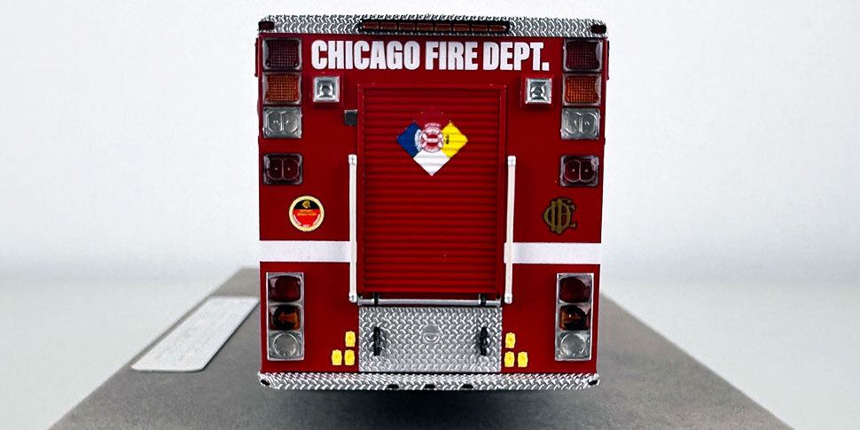 Chicago 1996 HME/Saulsbury Squad 1 in 1:50 scale