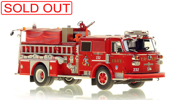 洋書 FIRE ENGINES IN NORTH AMERICA 洋書 FIRE ENGINES IN NORTH AMERICA s-l1200.jpg