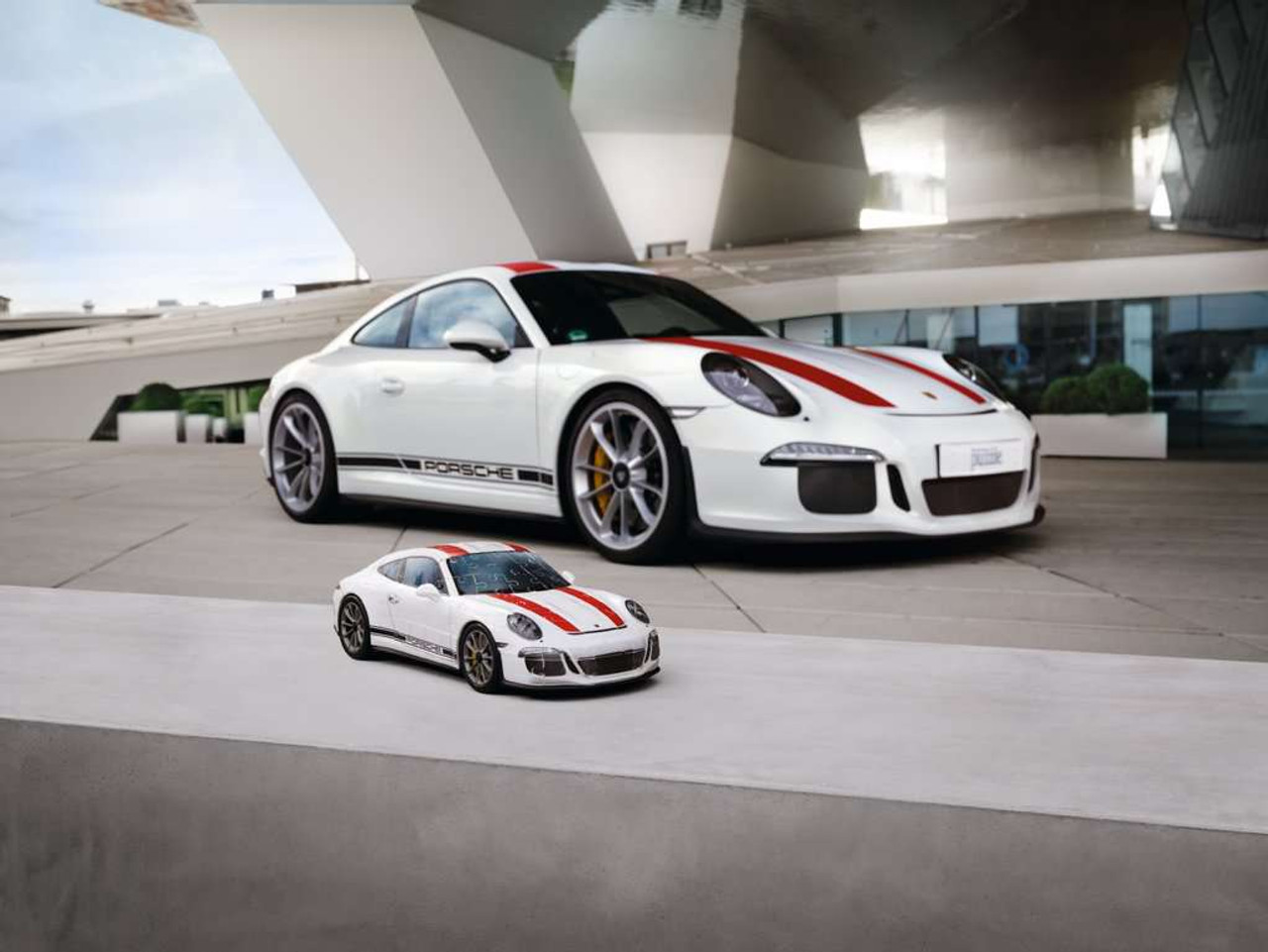 Porsche 911 R, 108 Piece *3D Jigsaw Puzzle* | Ravensburger - Tri-M