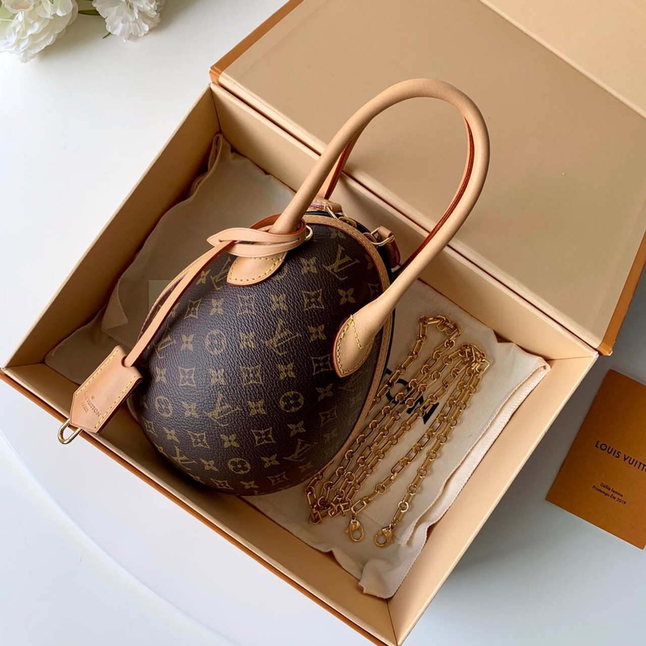 louis vuitton egg bag