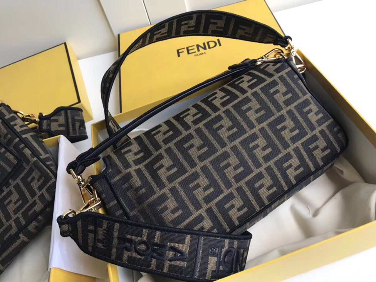 fendi baguette brown fabric bag