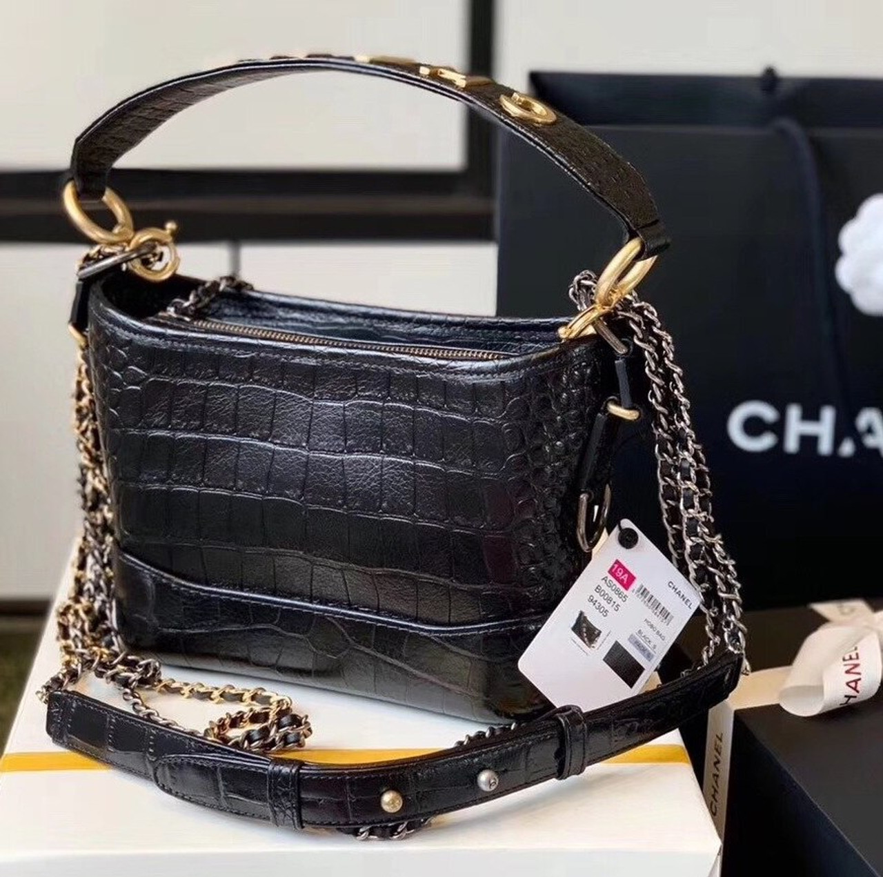 chanel hobo handbag