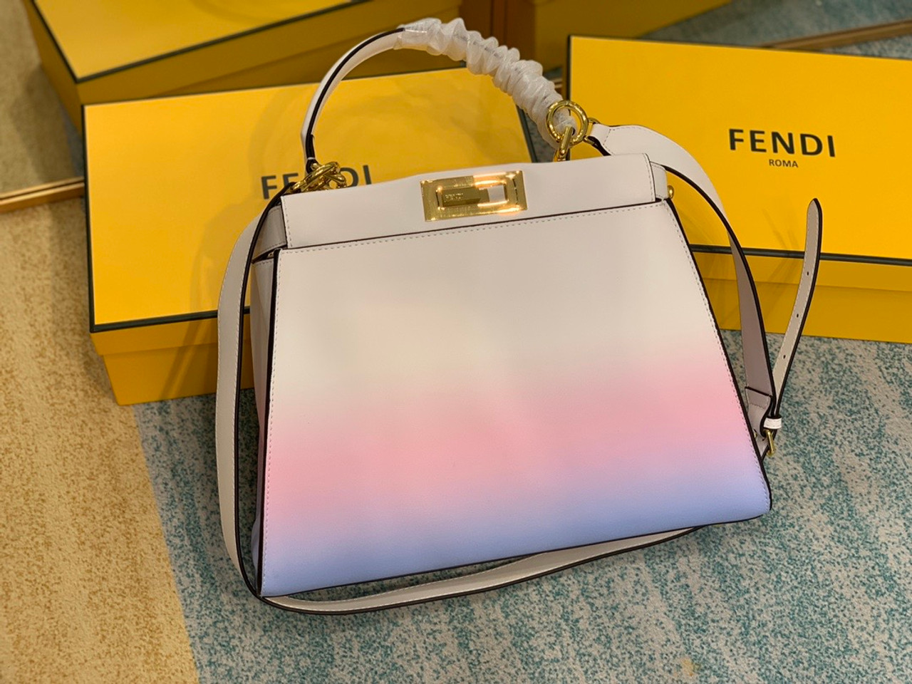 fendi peekaboo colors