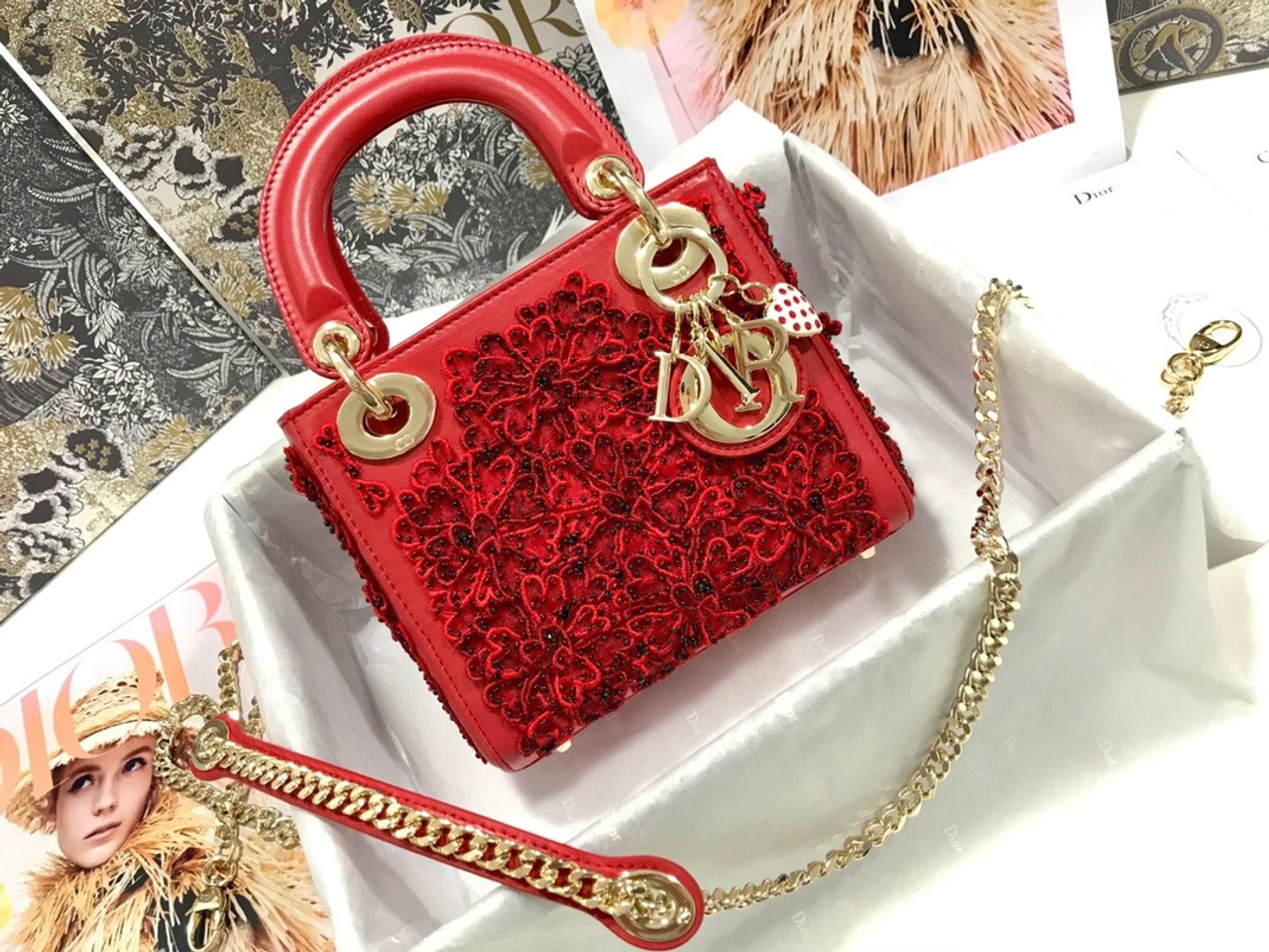 lady dior medium red