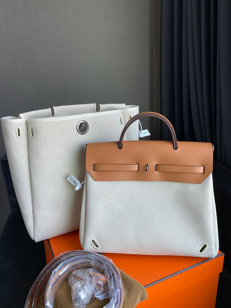 hermes herbag review