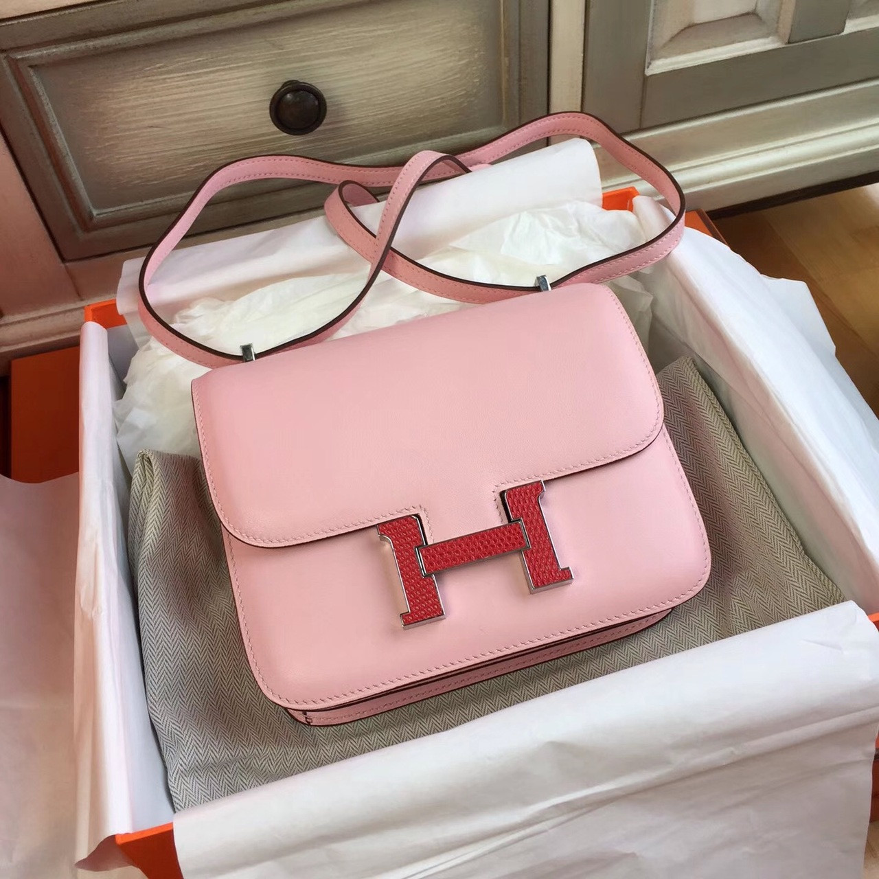 hermes pink constance bag