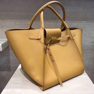Celine MEDIUM BIG BAG WITH LONG STRAP IN SUPPLE GRAINED CALFSKIN HONEY