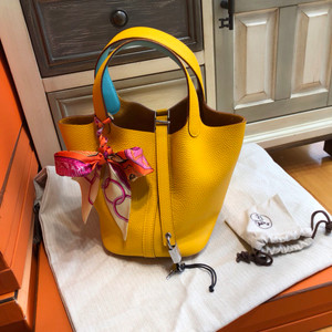 Hermes 9D Amber/Celest Picotin Lock 18 Togo Leather Bag