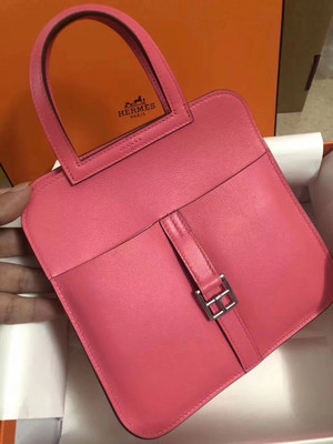 Hermes 8W Rose Azalee Halzan mini bag