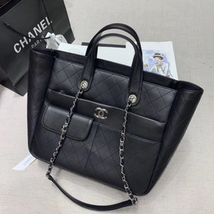 Chanel Large Zipped Tote