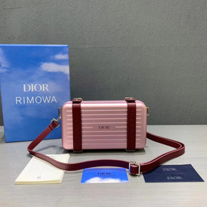 Christian Dior Pink DIOR AND RIMOWA PERSONAL CLUTCH IN ALUMINUM AND GRAINED CALFSKIN