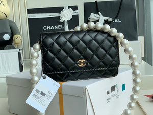 Chanel Clutch With Pearl Chain Black
