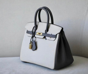Hermes Special Order Bi-Colour 8F Etain / 10 Craie Birkin 25 cm Epsom Gold  Hardware