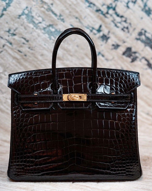 Hermes Birkin 25cm Black Shinny Alligator with Gold hardware