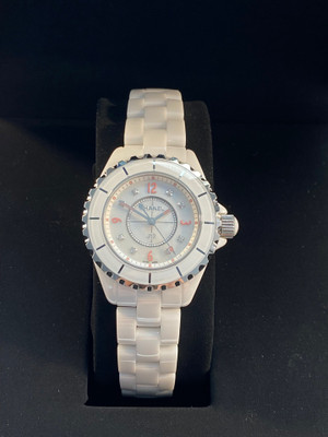 CHANEL LIMITED EDITION J12 PINK LIGHT 33 MM
