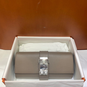 HERMES 23cm Etoupe Swift Leather Palladium Plated Medor Clutch Bag