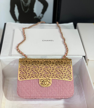 Chanel Fall/Winter 2022-23 MINI EVENING BAG