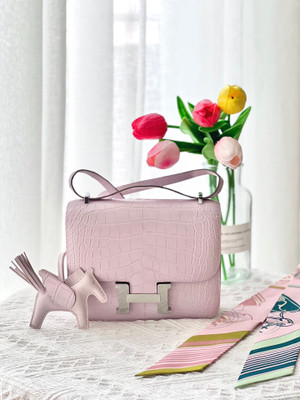 Hermes  Mauve Pale Constance 18 Alligator