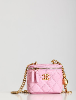 Chanel CLUTCH WITH CHAIN PINK SS2023