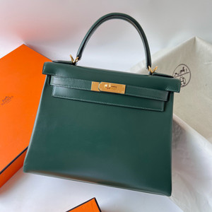 Hermès emerald Kelly 28 Box Leather Gold Hardware