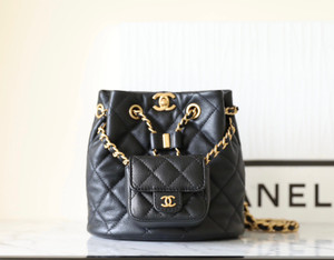 CHANEL SMALL BACKPACK fw2023