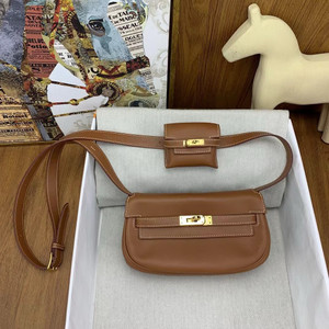 Hermès Kelly Moove Gold Swift Gold Hardware
