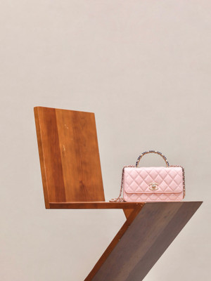 Chanel Imitation Pearls CLUTCH WITH CHAIN SS2024 PINK