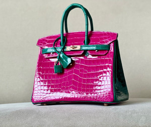 Hermes Special Order Rose Scheherazade/Vert Emerald Bi-Coloured  Birkin Bag 25cm Niloticus Crocodile Gold Hardware