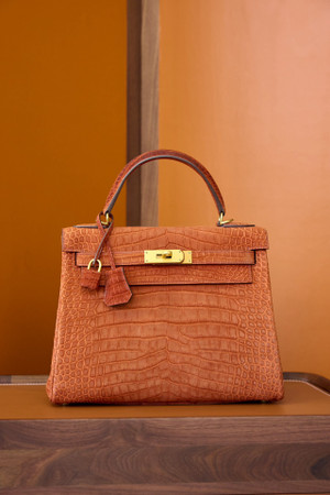 Hermes Fauve Porosus CROCODILE KELLY 28 WITH Gold HARDWARE
