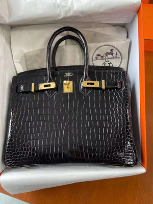 Hermes Black Birkin 25 in Porosus  Crocodile with Gold hardware