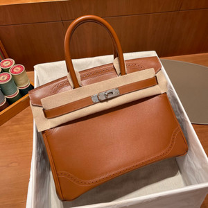 Hermes Birkin Ghillies 30 cm handbag in Gold Box Leather