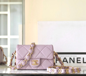 CHANEL FALL-WINTER 2024/25   SMALL FLAP BAG PURPLE