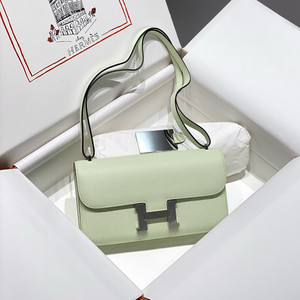 Hermès Constance Elan handbag in Vert Fizz Epsom with Palladium Hardware